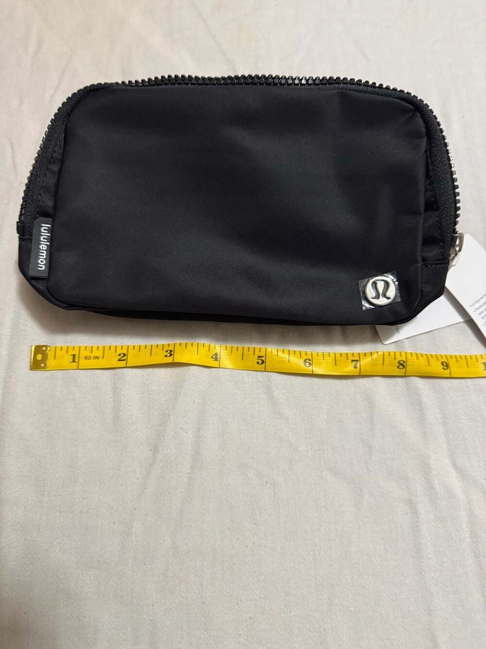 Lululemon Everywhere Belt Bag Black